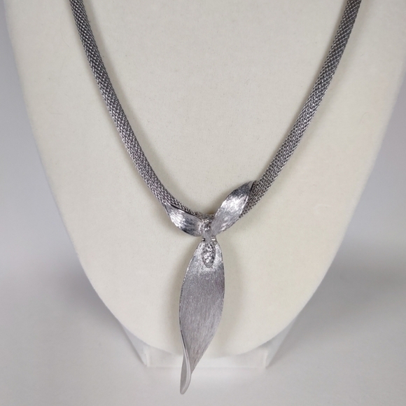 Vintage Judy Lee Silver Tone Leaf 20" Mesh Chain Necklace - Picture 2 of 9